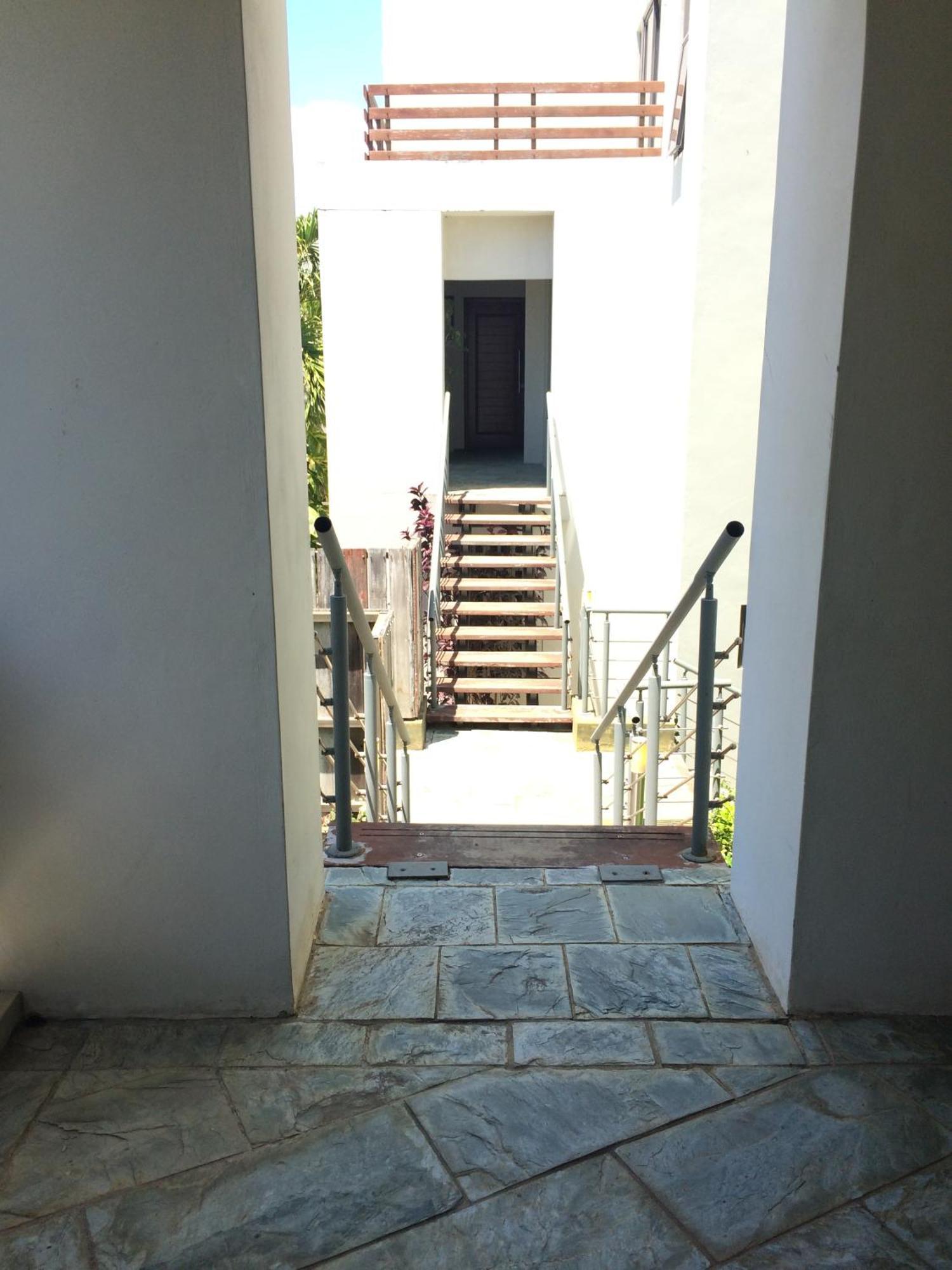 Cute Holiday Apartment In The Heart Of Grand Bay Екстер'єр фото