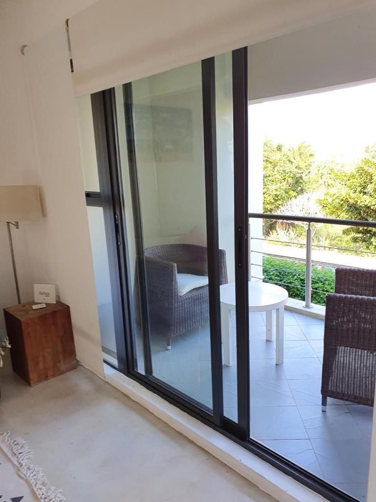 Cute Holiday Apartment In The Heart Of Grand Bay Екстер'єр фото